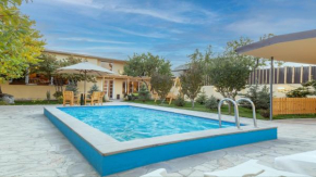 Villa Quattro Armenia - Comfortable Villa with open pool